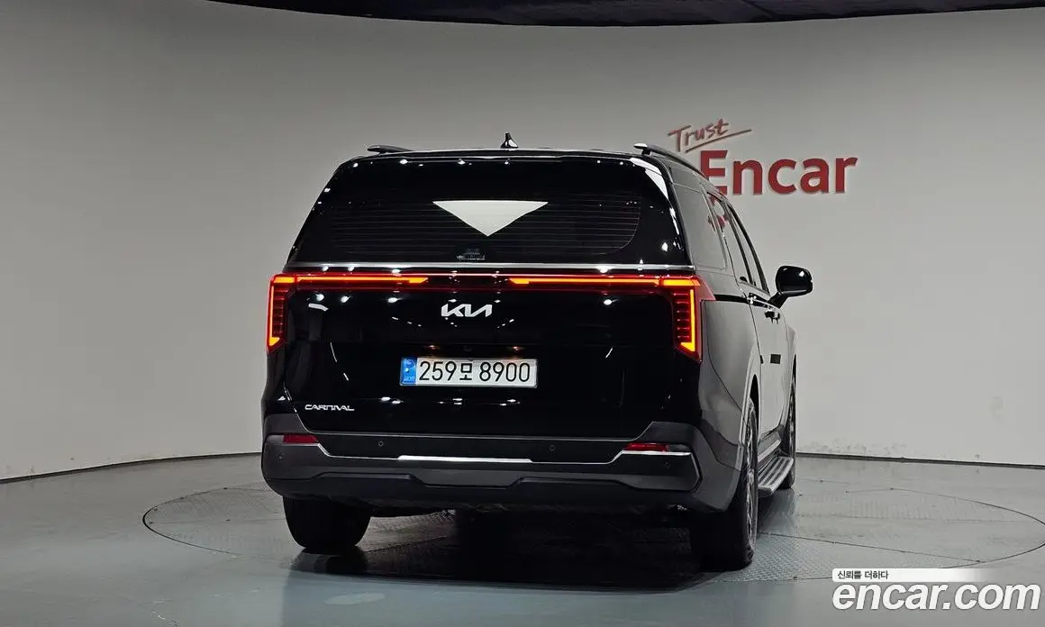 Kia Carnival 2024 3.5 автомат (гидро), фото 3