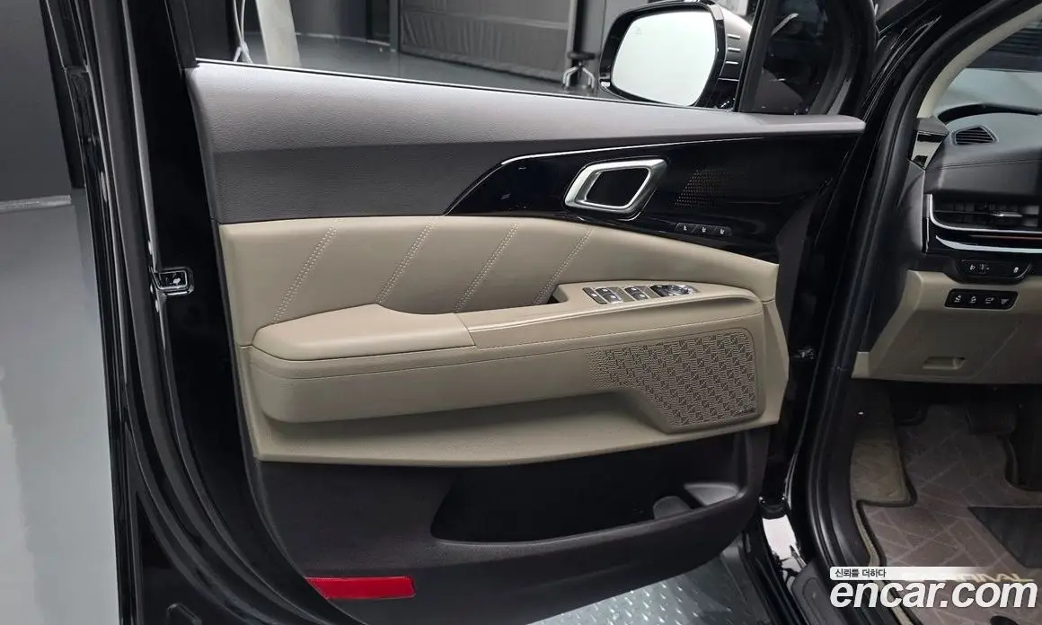 Kia Carnival 2024 2.2 автомат (гидро), фото 14