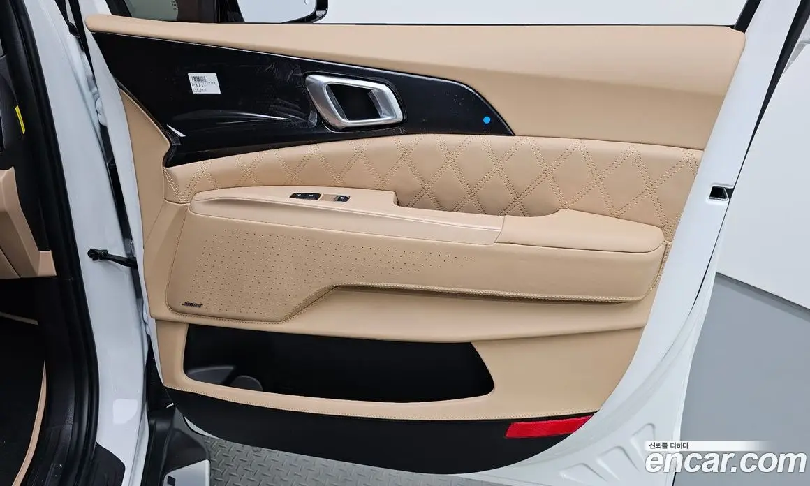 Kia Carnival 2025 3.5 автомат (гидро), фото 15