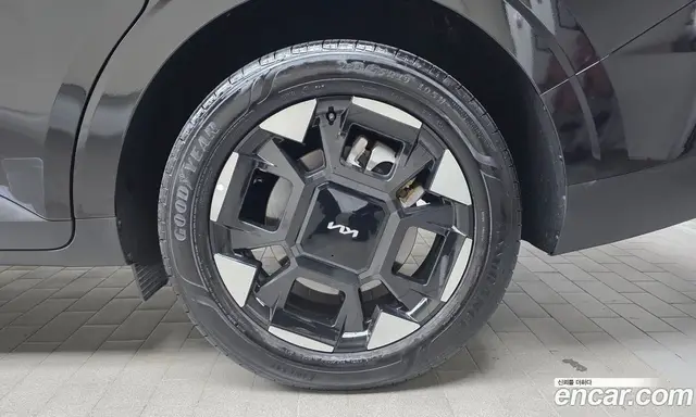 Kia Carnival 2025 1.6 автомат (гидро), миниатюра 6