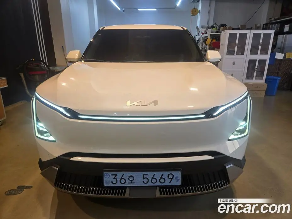 Kia EV5 2026 1.6 автомат (гидро), фото 3 Kia EV5 2026 1.6 автомат (гидро), фото 3