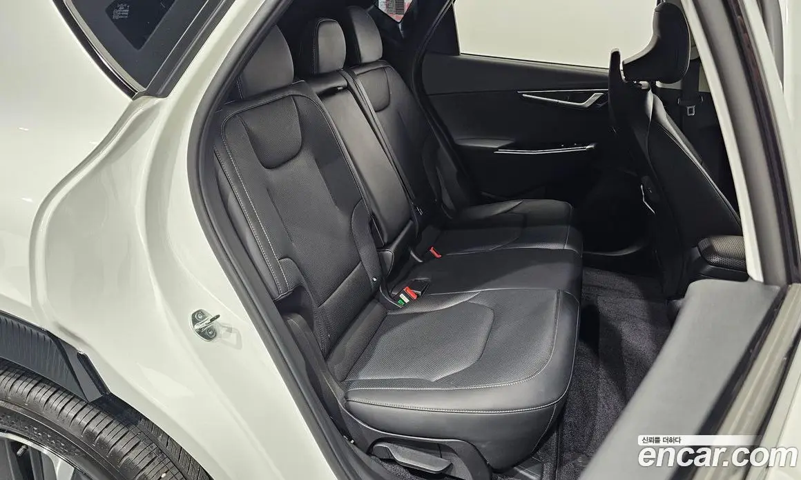 Kia EV6 2024 0.1 автомат (гидро), фото 18 Kia EV6 2024 0.1 автомат (гидро), фото 18