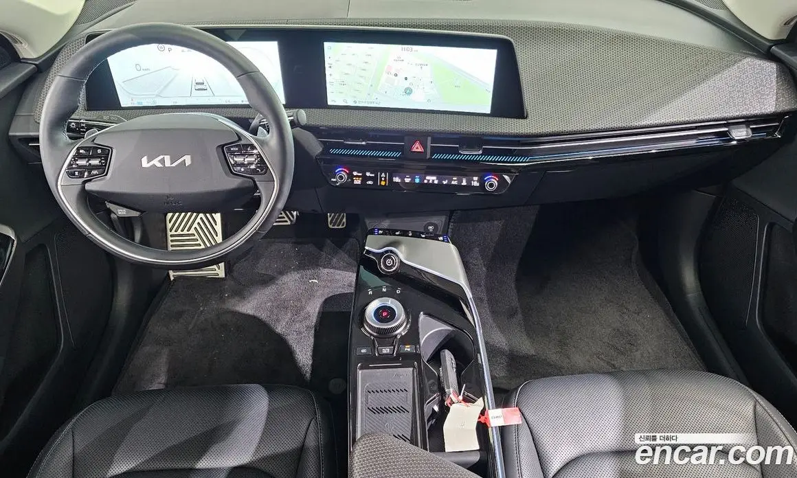 Kia EV6 2024 0.1 автомат (гидро), фото 10 Kia EV6 2024 0.1 автомат (гидро), фото 10
