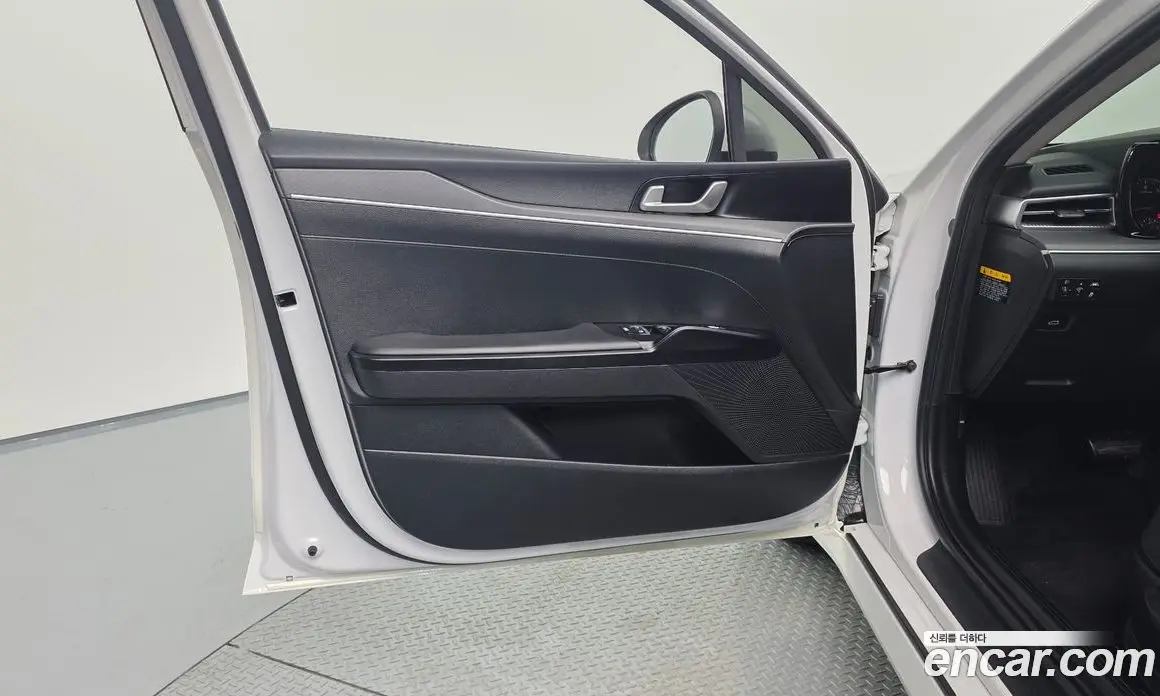 Kia K5 (Optima) 2020 1.6 автомат (гидро), фото 14 Kia K5 (Optima) 2020 1.6 автомат (гидро), фото 14