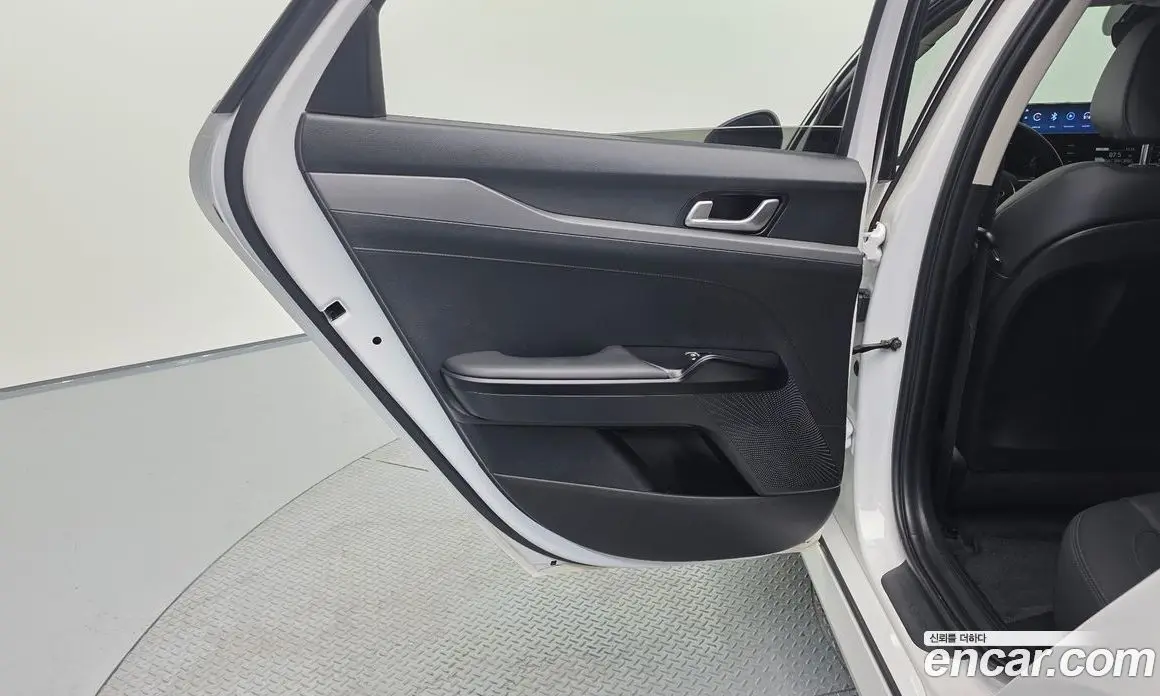 Kia K5 (Optima) 2020 1.6 автомат (гидро), фото 15 Kia K5 (Optima) 2020 1.6 автомат (гидро), фото 15