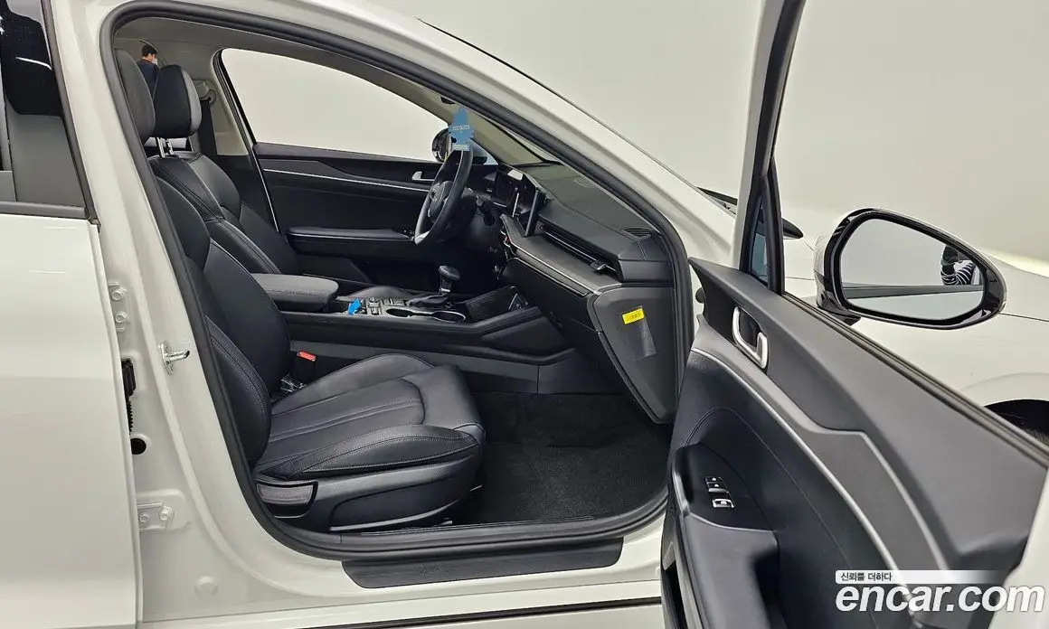 Kia K5 (Optima) 2025 2.0 автомат (гидро), фото 13