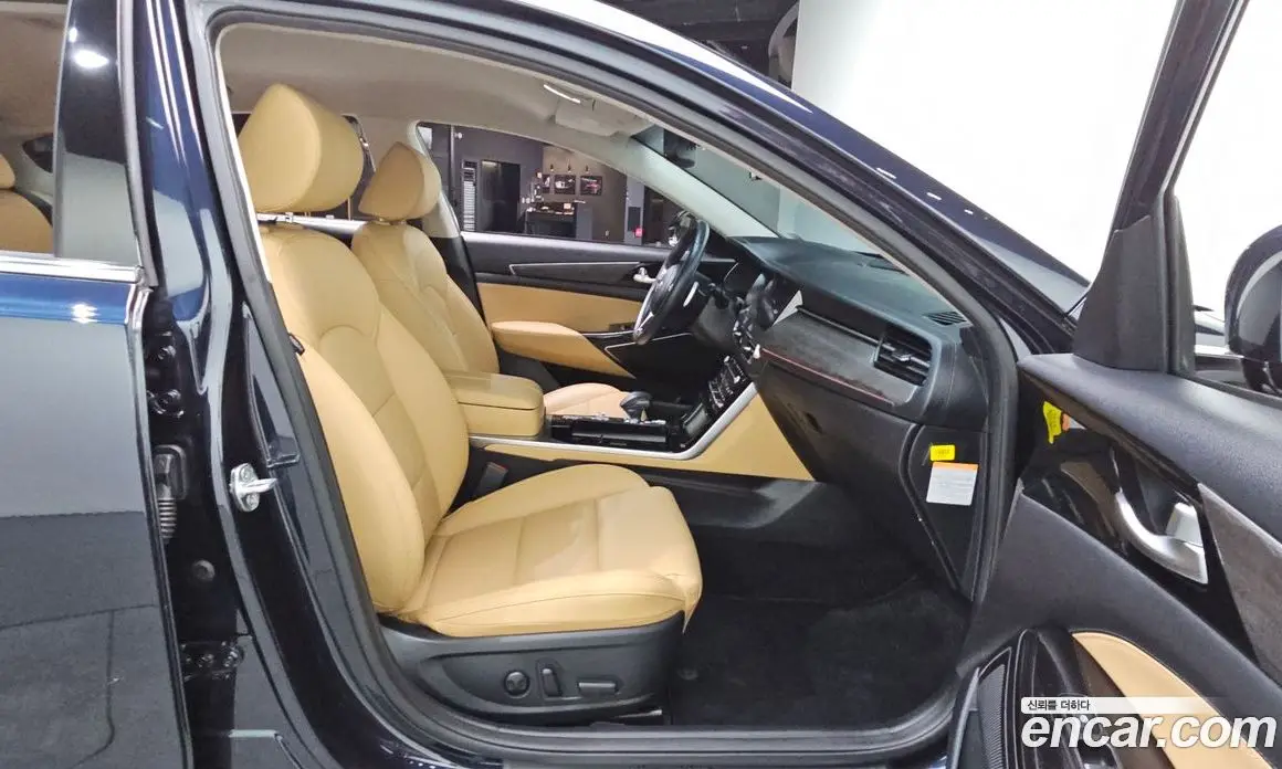 Kia K7 2019 2.4 автомат (гидро), фото 18 Kia K7 2019 2.4 автомат (гидро), фото 18