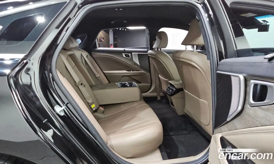 Kia K8 2023 2.5 автомат (гидро), фото 16 Kia K8 2023 2.5 автомат (гидро), фото 16