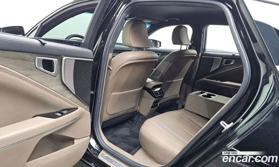 Kia K8 2023 2.5 автомат (гидро), фото 17 Kia K8 2023 2.5 автомат (гидро), фото 17