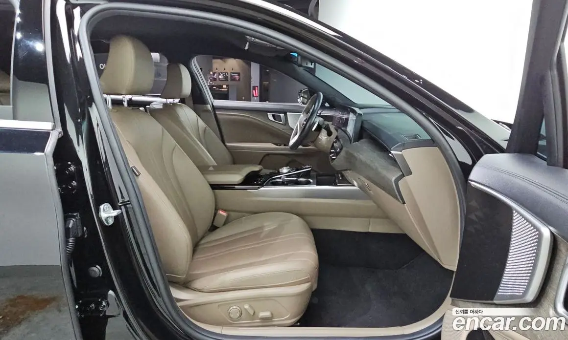 Kia K8 2023 2.5 автомат (гидро), фото 18 Kia K8 2023 2.5 автомат (гидро), фото 18