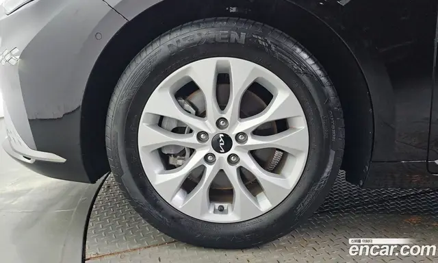 Kia K8 2023 2.5 автомат (гидро), миниатюра 5 Kia K8 2023 2.5 автомат (гидро), миниатюра 5