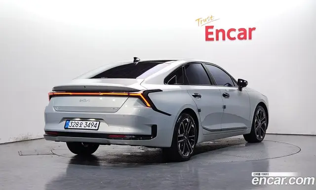 Kia K8, 2025, 5 716 км