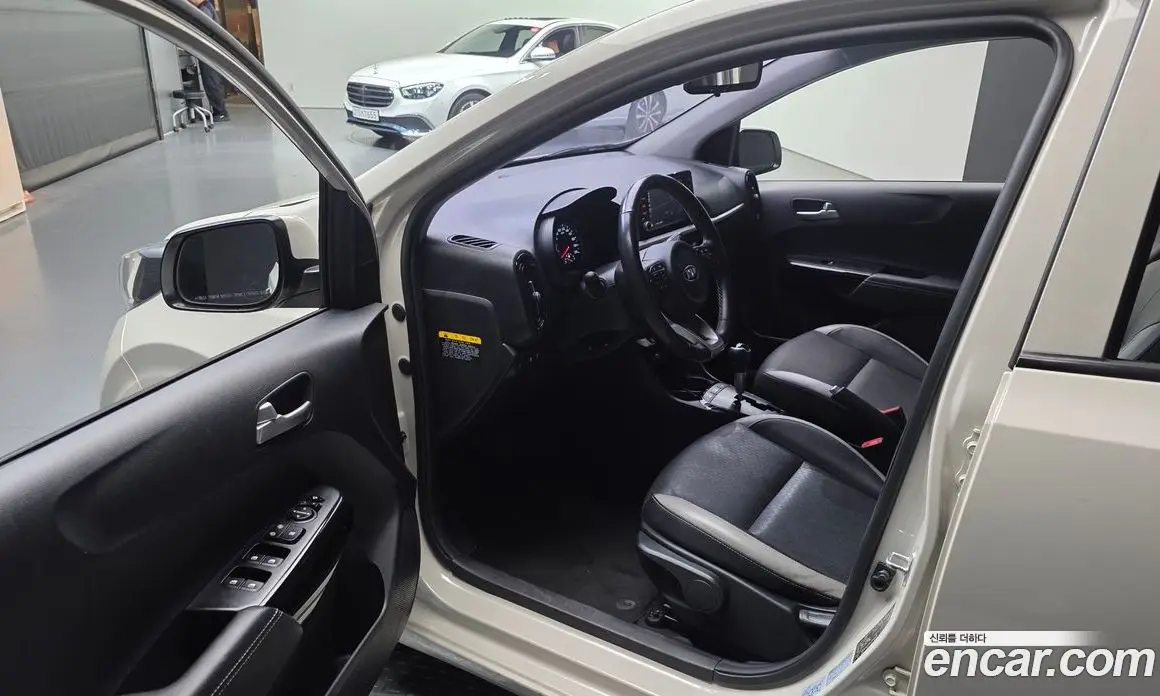 Kia Morning 2019 1.0 автомат (гидро), фото 13