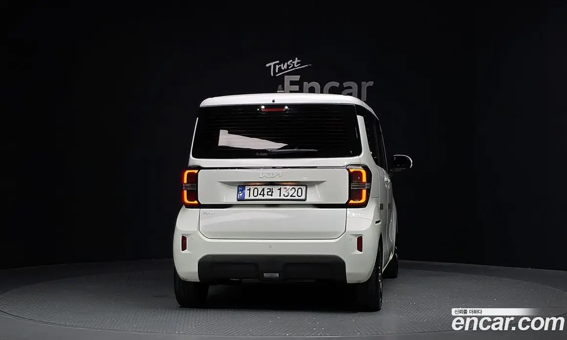Kia Ray 2023 1.0 автомат (гидро), фото 4