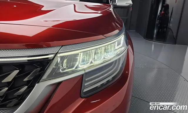Kia Seltos 2020 1.6 автомат (гидро), миниатюра 7
