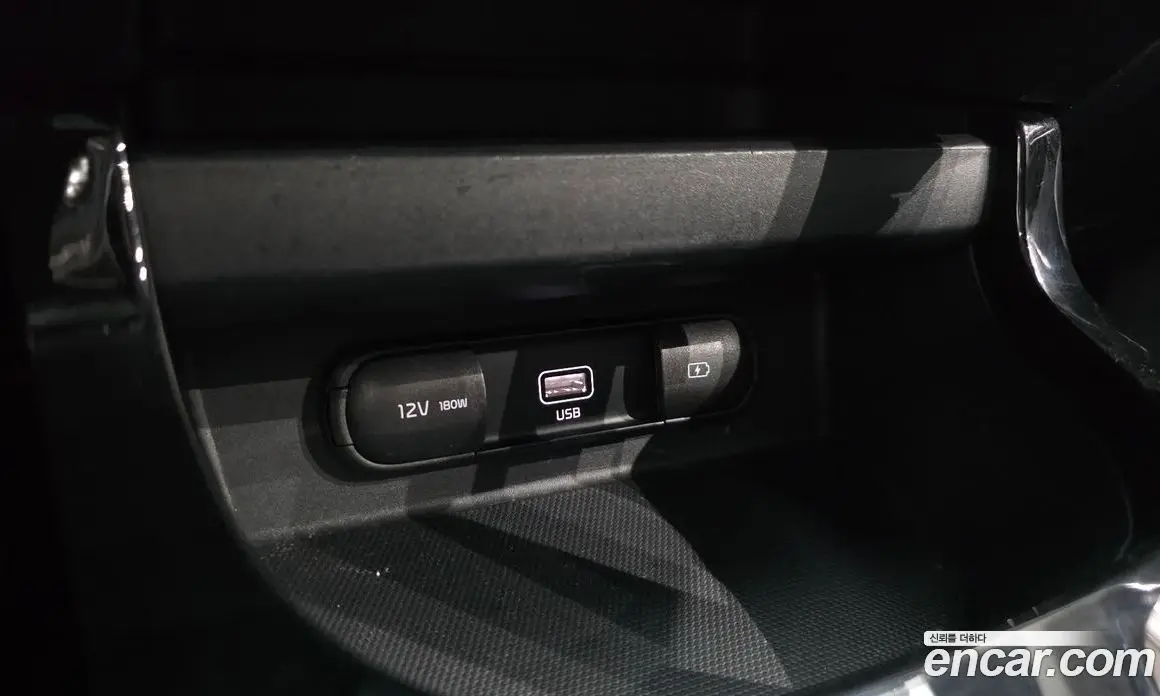 Kia Seltos 2022 1.6 автомат (гидро), фото 16 Kia Seltos 2022 1.6 автомат (гидро), фото 16