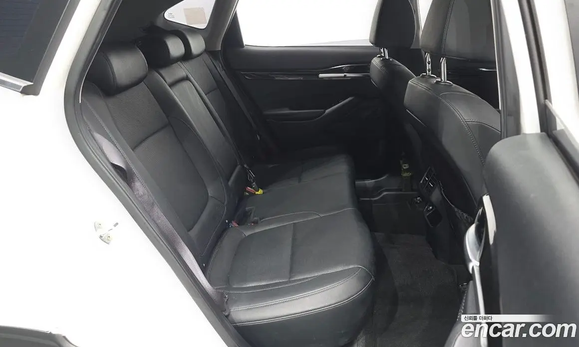 Kia Seltos 2022 1.6 автомат (гидро), фото 18 Kia Seltos 2022 1.6 автомат (гидро), фото 18