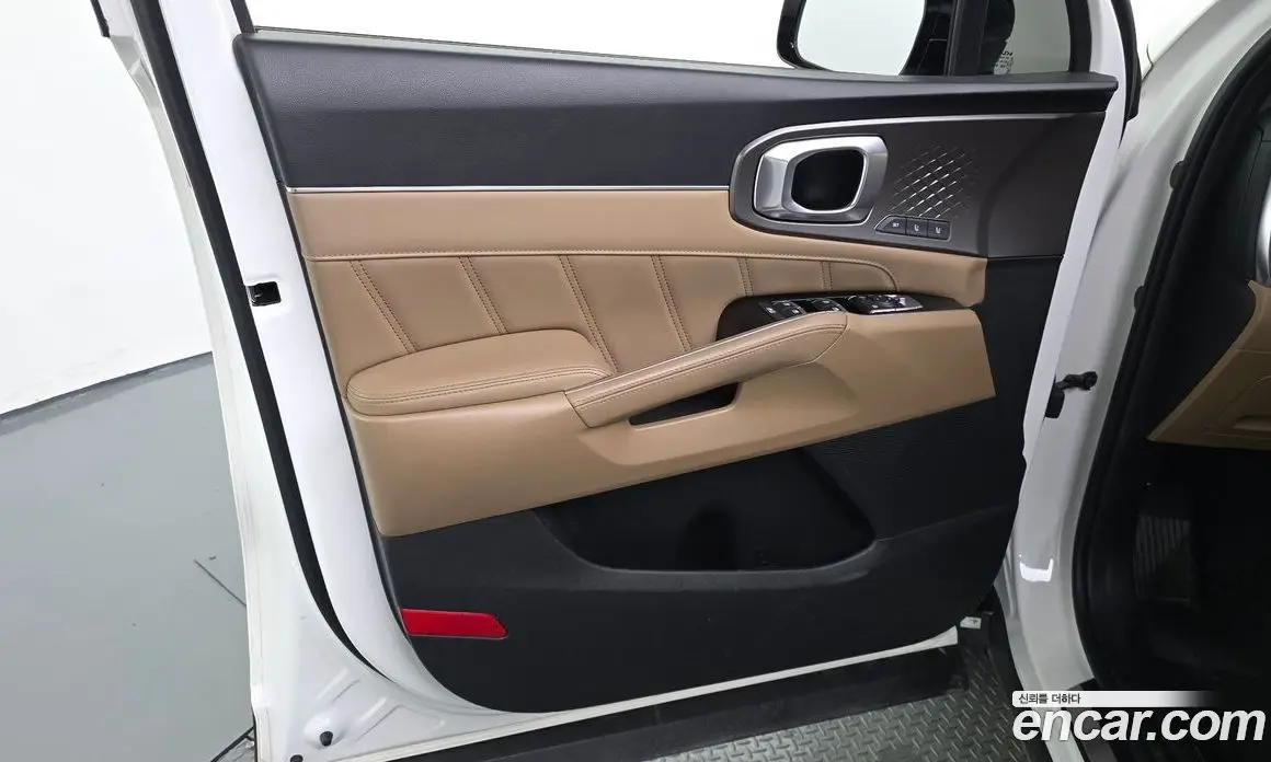 Kia Sorento 2023 1.6 автомат (гидро), фото 14 Kia Sorento 2023 1.6 автомат (гидро), фото 14