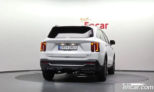 Kia Sorento 2023 1.6 автомат (гидро), миниатюра 4 Kia Sorento 2023 1.6 автомат (гидро), миниатюра 4