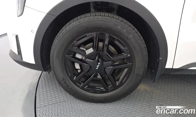 Kia Sorento 2023 1.6 автомат (гидро), миниатюра 5 Kia Sorento 2023 1.6 автомат (гидро), миниатюра 5