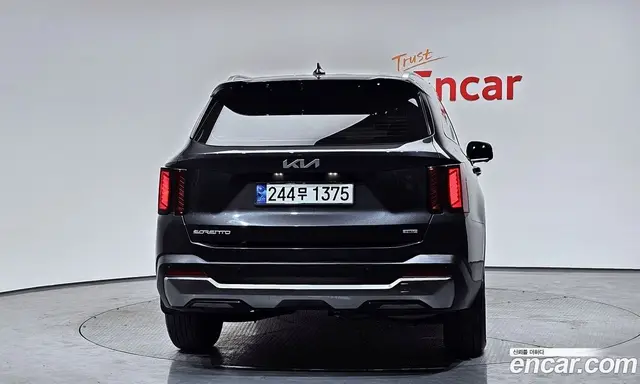 Kia Sorento 2023 1.6 автомат (гидро), миниатюра 4 Kia Sorento 2023 1.6 автомат (гидро), миниатюра 4
