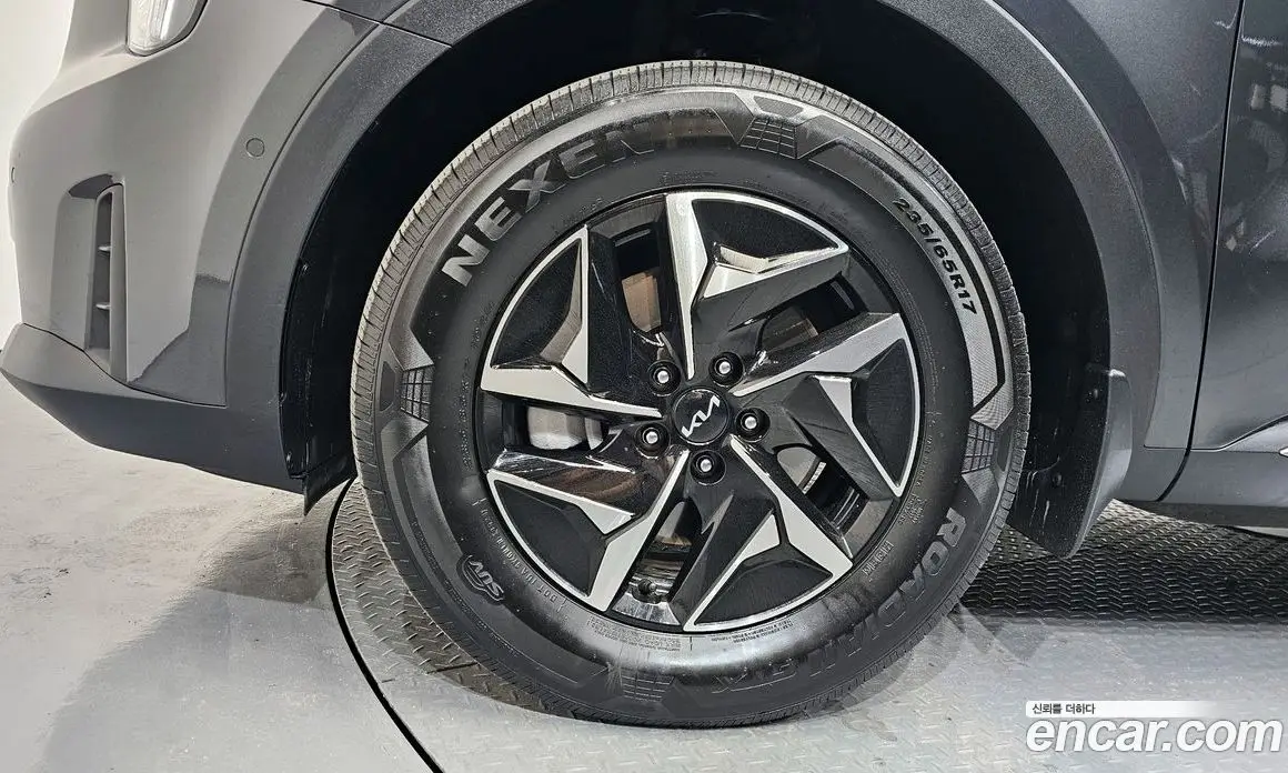 Kia Sorento 2023 1.6 автомат (гидро), фото 5 Kia Sorento 2023 1.6 автомат (гидро), фото 5