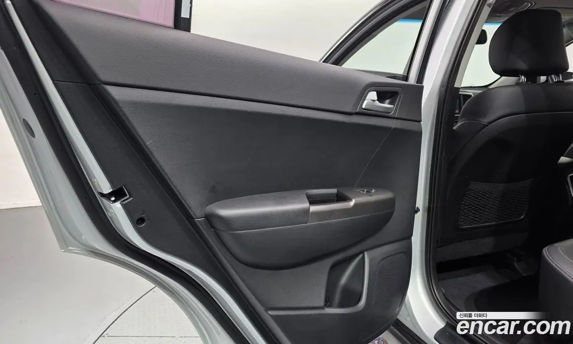 Kia Sportage 2020 2.0 автомат (гидро), фото 15 Kia Sportage 2020 2.0 автомат (гидро), фото 15
