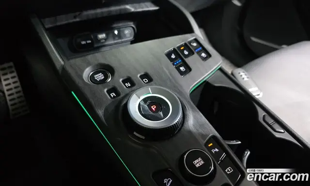 Kia Sportage 2023 2.0 автомат (гидро), миниатюра 12