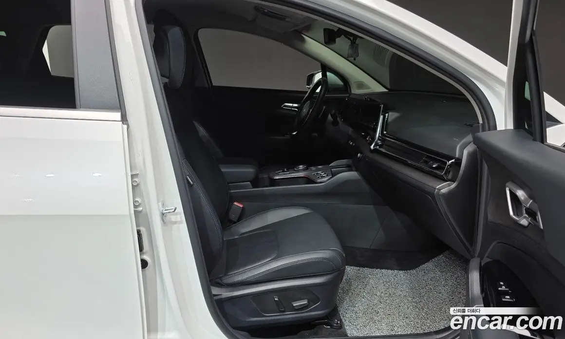 Kia Sportage 2023 2.0 автомат (гидро), фото 13 Kia Sportage 2023 2.0 автомат (гидро), фото 13