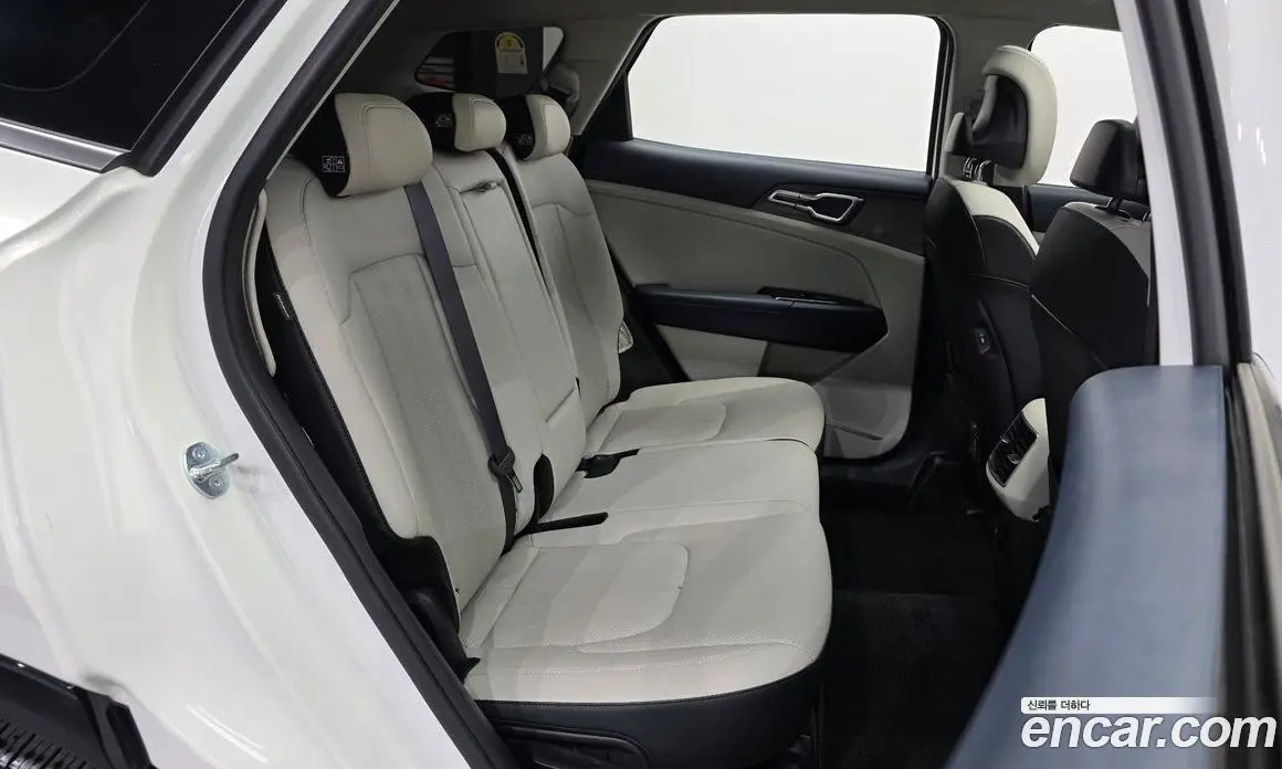 Kia Sportage 2024 1.6 автомат (гидро), фото 18 Kia Sportage 2024 1.6 автомат (гидро), фото 18