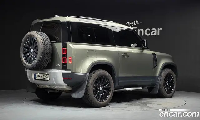 Land Rover Defender 2021 3.0 автомат (гидро), миниатюра 2