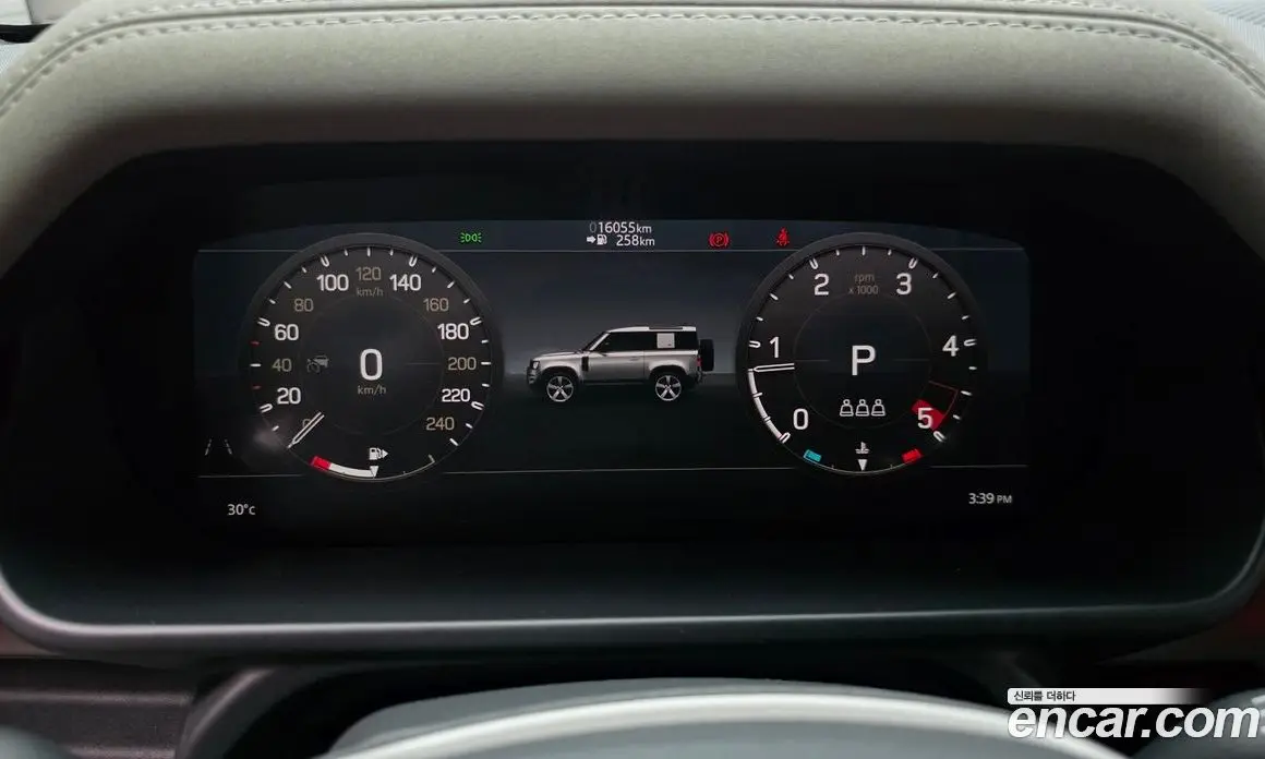 Land Rover Defender 2021 3.0 автомат (гидро), фото 11