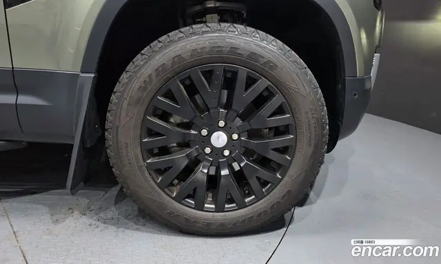 Land Rover Defender 2021 3.0 автомат (гидро), миниатюра 7