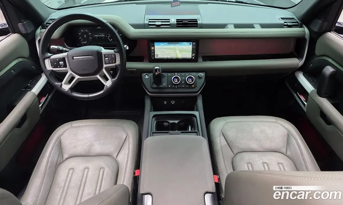 Land Rover Defender 2021 3.0 автомат (гидро), фото 10