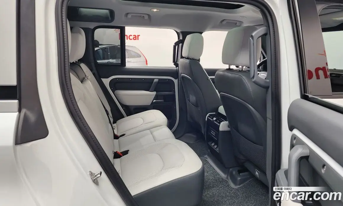 Land Rover Defender 2025 3.0 автомат (гидро), фото 17