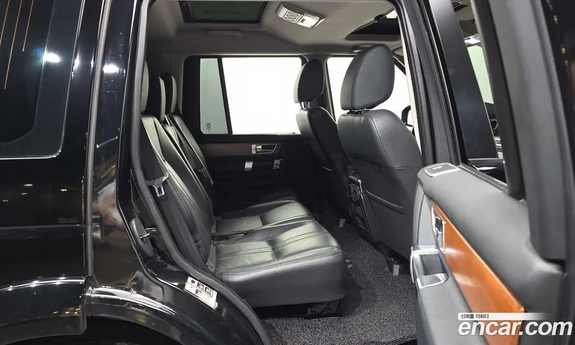 Land Rover Discovery 2014 3.0 автомат (гидро), фото 18 Land Rover Discovery 2014 3.0 автомат (гидро), фото 18