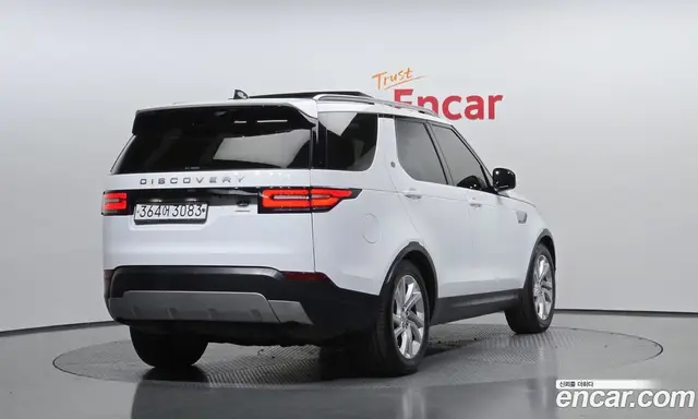 Land Rover Discovery 2019 3.0 автомат (гидро), миниатюра 2
