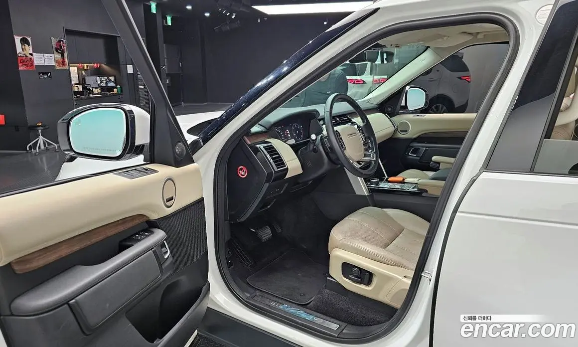 Land Rover Discovery 2019 3.0 автомат (гидро), фото 13