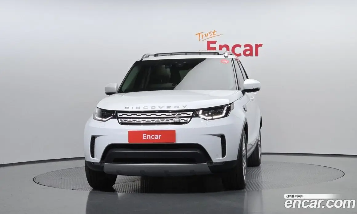 Land Rover Discovery 2019 3.0 автомат (гидро), фото 3