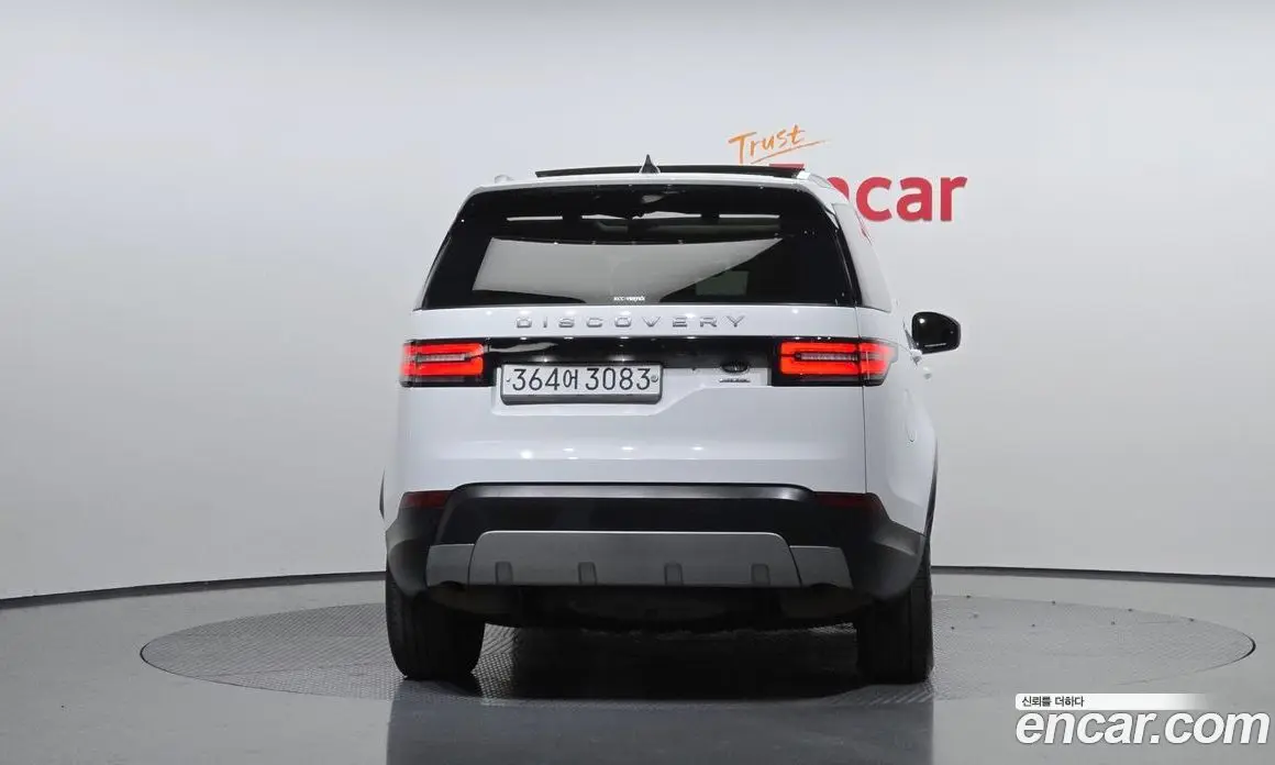 Land Rover Discovery 2019 3.0 автомат (гидро), фото 4
