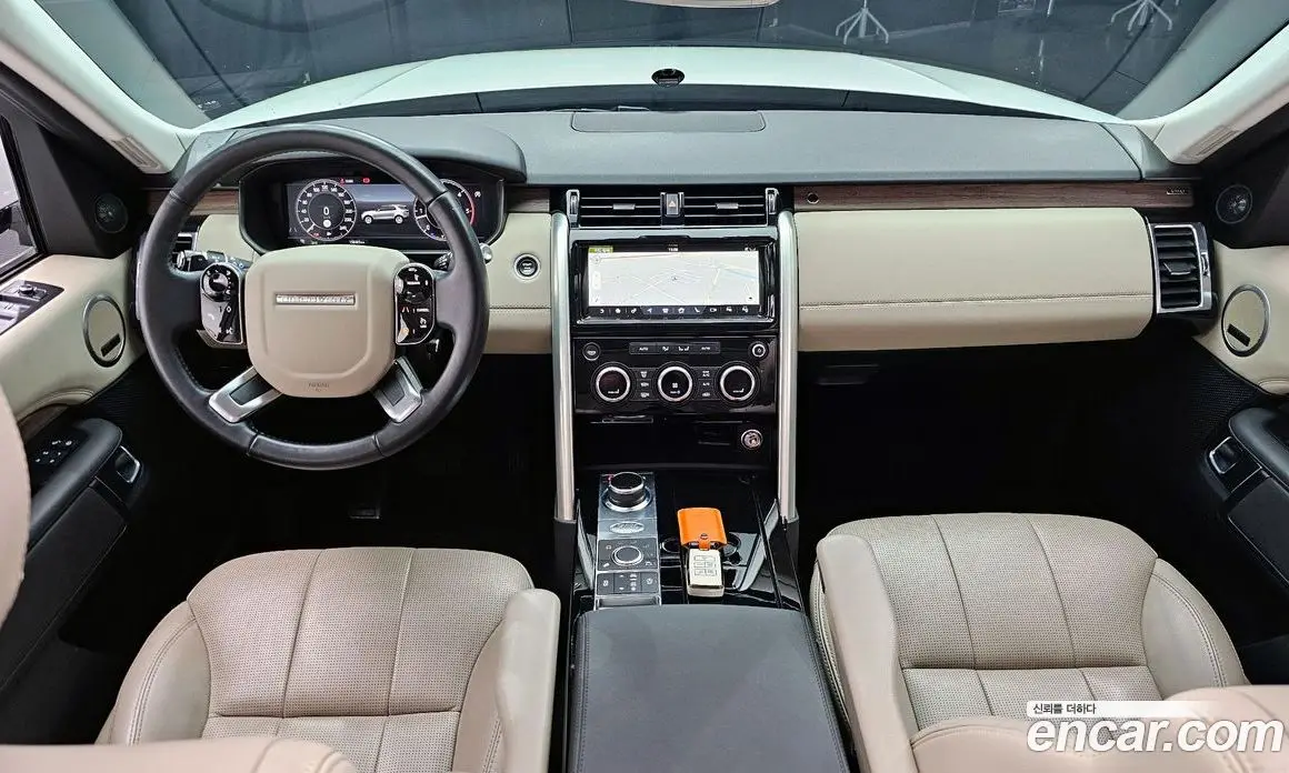Land Rover Discovery 2019 3.0 автомат (гидро), фото 10