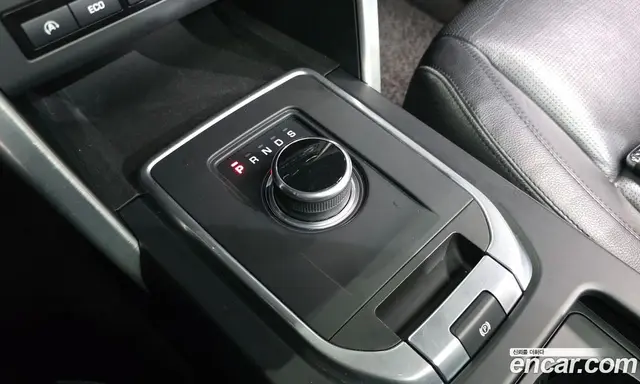 Land Rover Discovery Sport 2017 2.0 автомат (гидро), миниатюра 12
