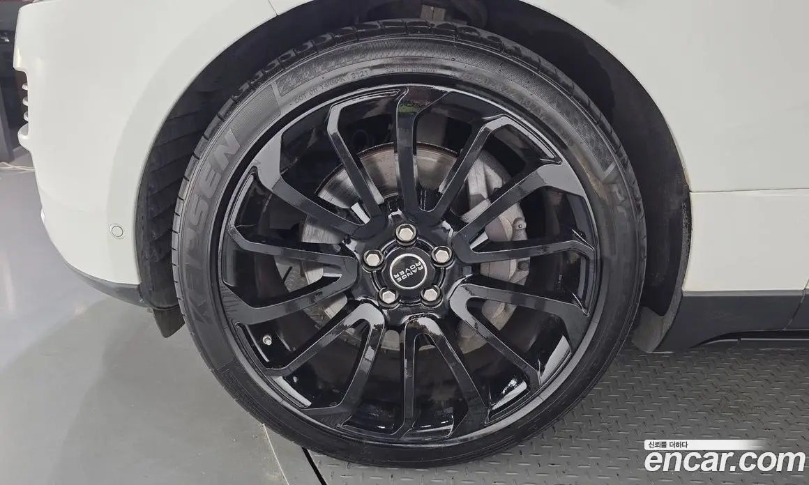 Land Rover Range Rover 2015 4.4 автомат (гидро), фото 5