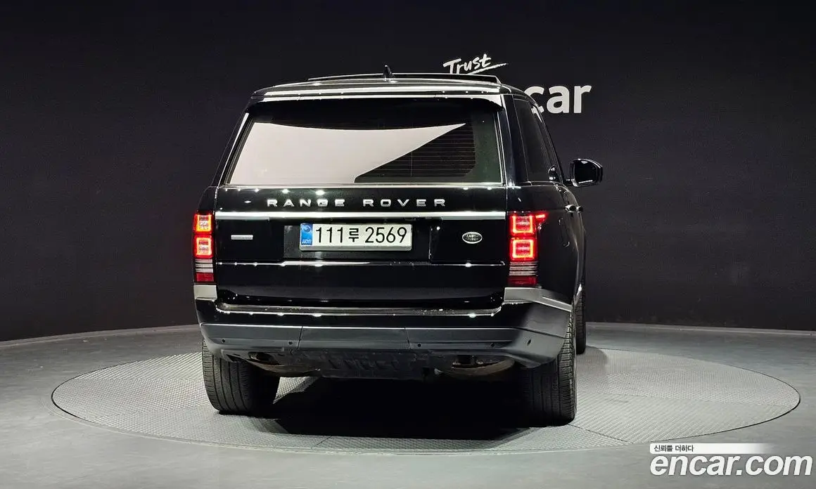 Land Rover Range Rover 2017 4.4 автомат (гидро), фото 4