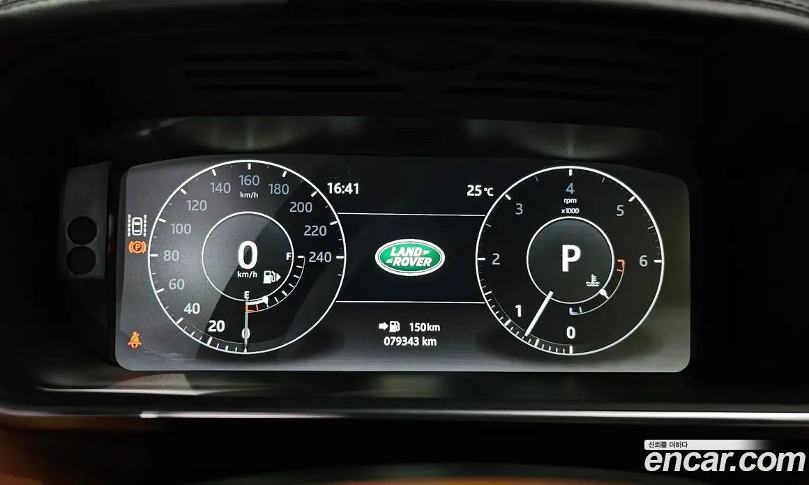 Land Rover Range Rover 2017 4.4 автомат (гидро), фото 8