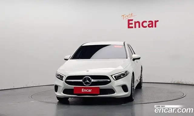 Mercedes-Benz A-Class 2021 2.0 автомат (гидро), миниатюра 2