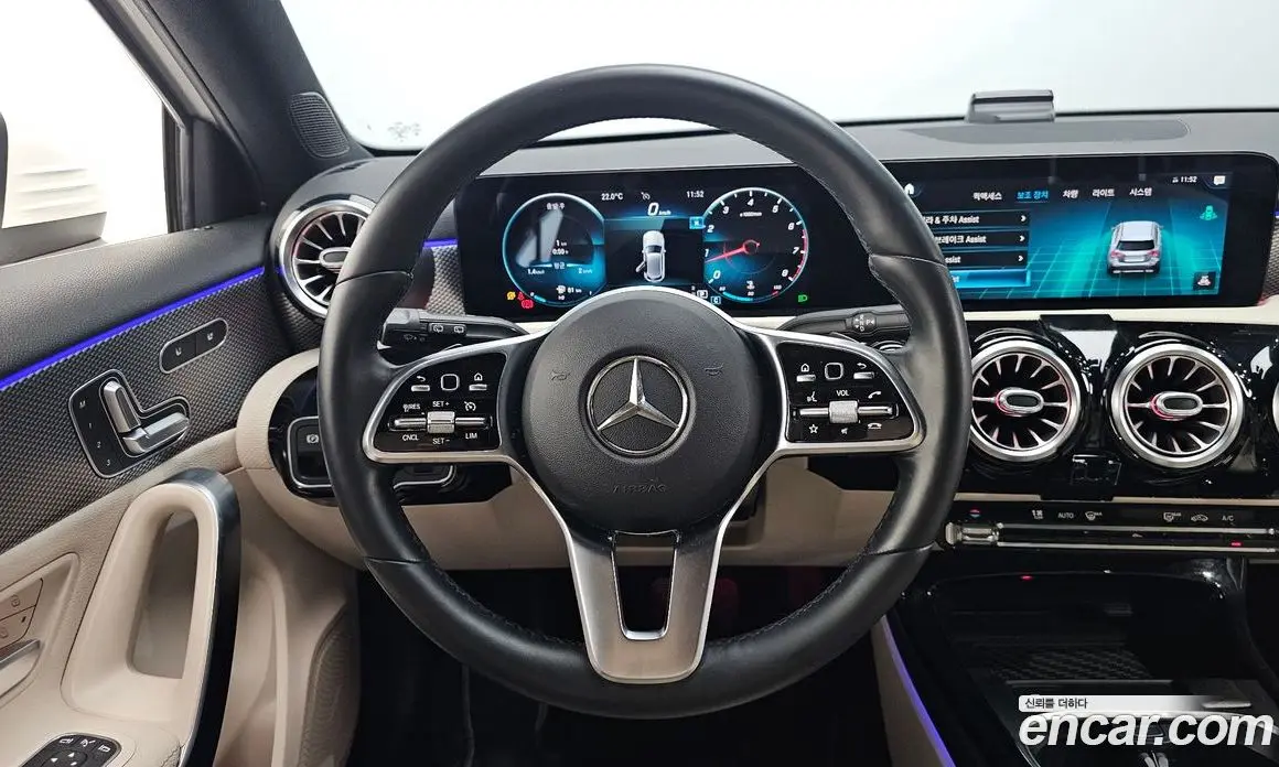 Mercedes-Benz A-Class 2021 2.0 автомат (гидро), фото 18