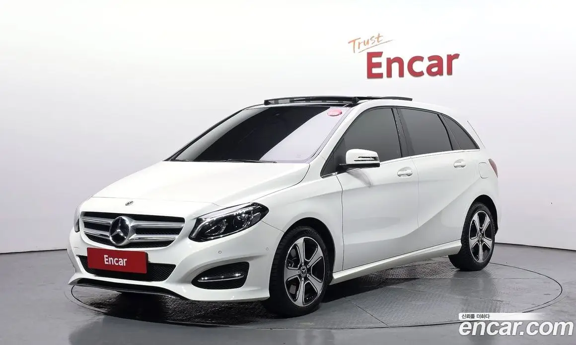 Mercedes-Benz B-Class 2018 2.0 автомат (гидро), фото 1 Mercedes-Benz B-Class 2018 2.0 автомат (гидро), фото 1