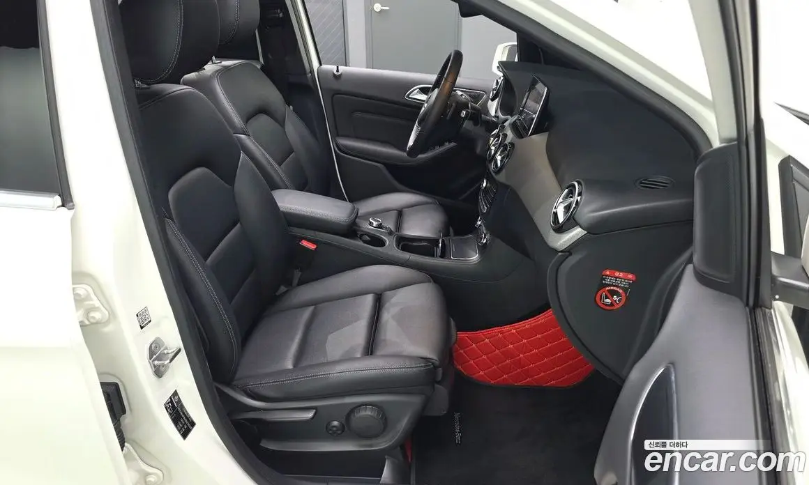 Mercedes-Benz B-Class 2018 2.0 автомат (гидро), фото 18 Mercedes-Benz B-Class 2018 2.0 автомат (гидро), фото 18