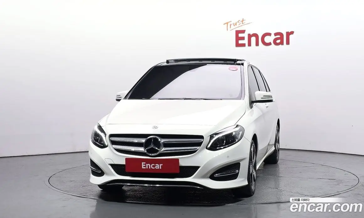 Mercedes-Benz B-Class 2018 2.0 автомат (гидро), фото 3 Mercedes-Benz B-Class 2018 2.0 автомат (гидро), фото 3
